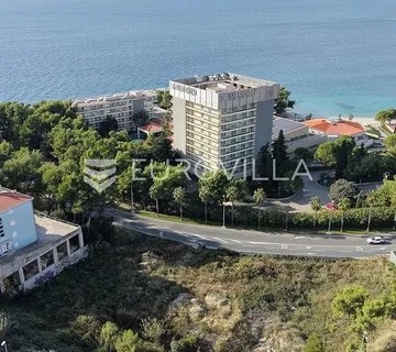 Split, Terase Podstrana | Jednosoban apartman s terasom i dva garažna mjesta - Podstrana - Miljevac, Podstrana
