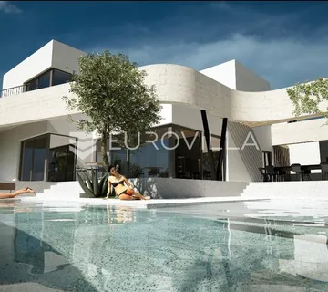 Vodice, prekrasna i prostrana vila s bazenom, 730,25 m²