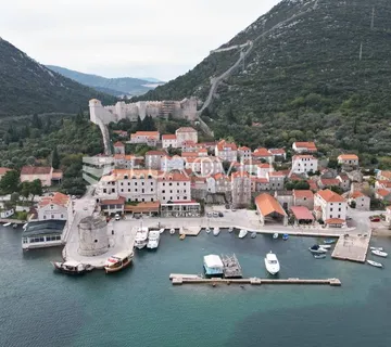 Mali Ston, kuća udaljena 65 m od mora - cover