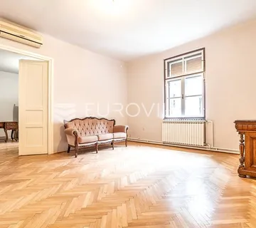 Zagreb, Gundulićeva ulica, odličan peterosoban stan/ured na 1. katu dvorišne zgrade - cover