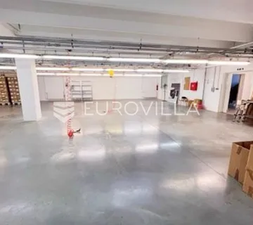 Osijek, Antunovac, novija poslova zgrada u industrijskoj zoni 1256 m²