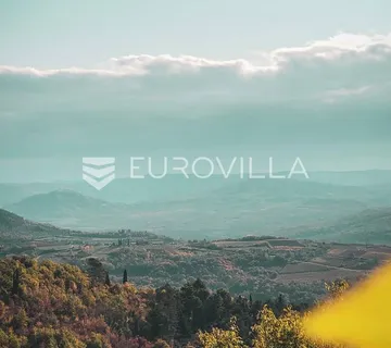 Istra, Buzet, predivno zemljište površine 139.055 m² - cover