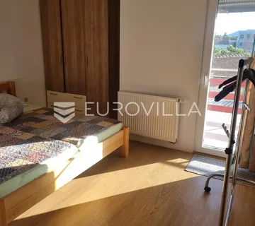 Metković, obiteljska kuća