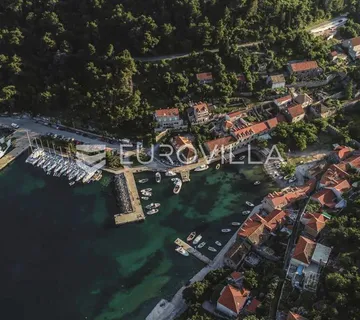 Otok Šipan, građevinsko zemljište, prvi red do mora - Suđurađ, Dubrovnik