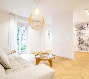Zagreb, Masarykova, luksuznan dvosoban stan 52 m²
