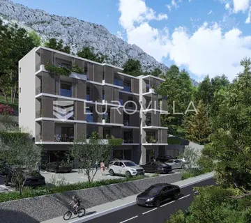 Omiš, dvosoban stan u novogradnji s garažnim i vanjskim parkirnim mjestom