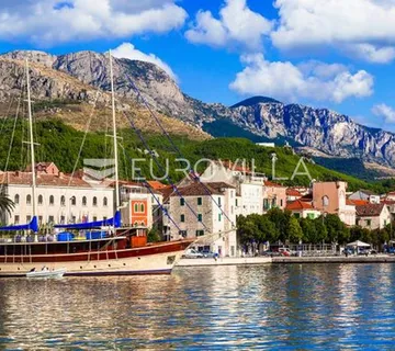 Split okolica- Trogir- Seget, građevinsko zemljište, 3359m2, 500m od mora - Seget Donji, Seget