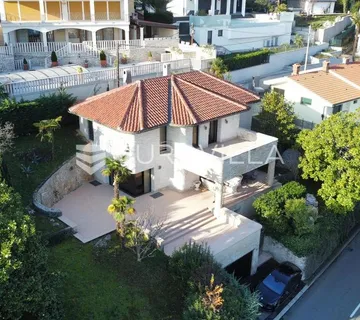 Opatija, Ičići, prekrasna vila s panoramskim pogledom na more - cover