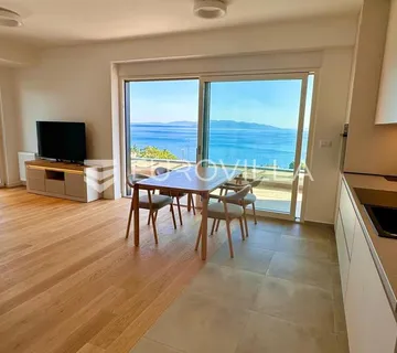 Rijeka, Kantrida, najam, trosoban stan 75 m², novogradnja, pogled na more