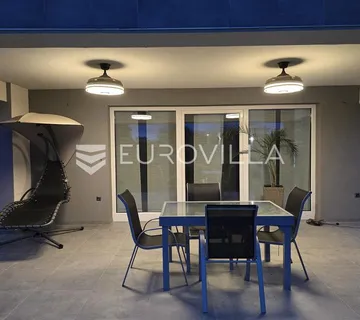 Čakovec, Novo Selo Rok, prekrasna obiteljska kuća površine 308 m²