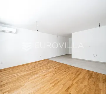 Zagreb, Borongajska, dvosoban stan neto površine 64 m² s garažnim mjestom NOVOGRADNJA PIONIR