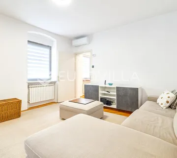 Zagreb, centar, prekrasan dvosoban stan 65 m² - cover
