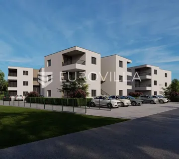 Šibenik, jednosoban stan na prvom katu s terasom, 52,18 m² - Ražine, Šibenik