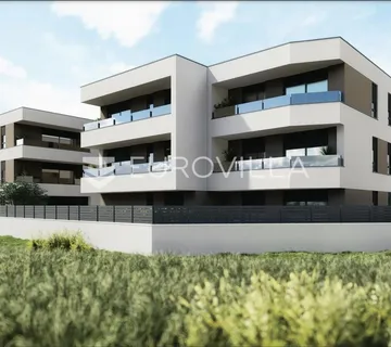 Pula, Valdebek - moderan stan u novogradnji na traženoj lokaciji