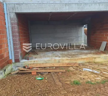 Duga Resa, kuća 163 m², NOVOGRADNJA - cover