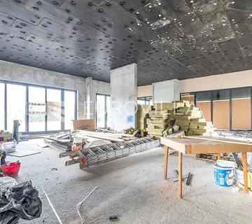 Zagreb, Gornja Dubrava, poslovni prostor 207 m2 - Centar