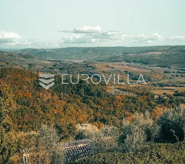 Istra, okolica Barbana, K.O. Gočan, prekrasno građevinsko zemljište - Labin