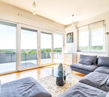 Zagreb, Gornja Dubrava, luksuzan trosoban stan od 96 m² s terasama i 2 vanjska parkirna mjesta