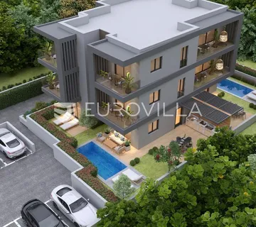 Istra, Premantura, luksuzni trosobni stanu u prizemlju s bazenom, 95 m², 500 od mora - Premantura, Medulin