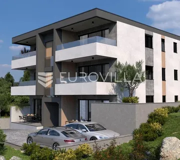 Šibenik, Brodarica komforan stan 84,3 m² s vrtom i garžom - Brodarica, Šibenik