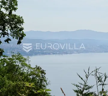 Opatija, Baredi, građevinski teren 2.056 m² - cover