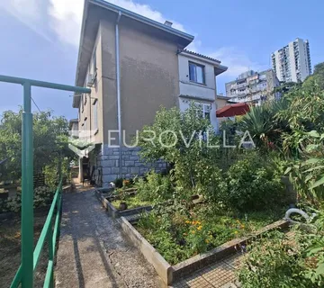 Rijeka, Podmurvice, stan 59 m², vrt, terasa