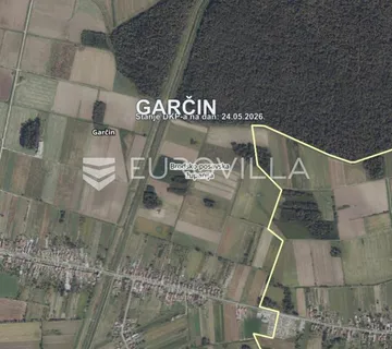 Garčin, prostrano zemljište 21 000 m² s iznimnim razvojnim potencijalom