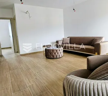 Kaštela novo dvosoban stan 48,15 m² uz dva P mjesta - cover