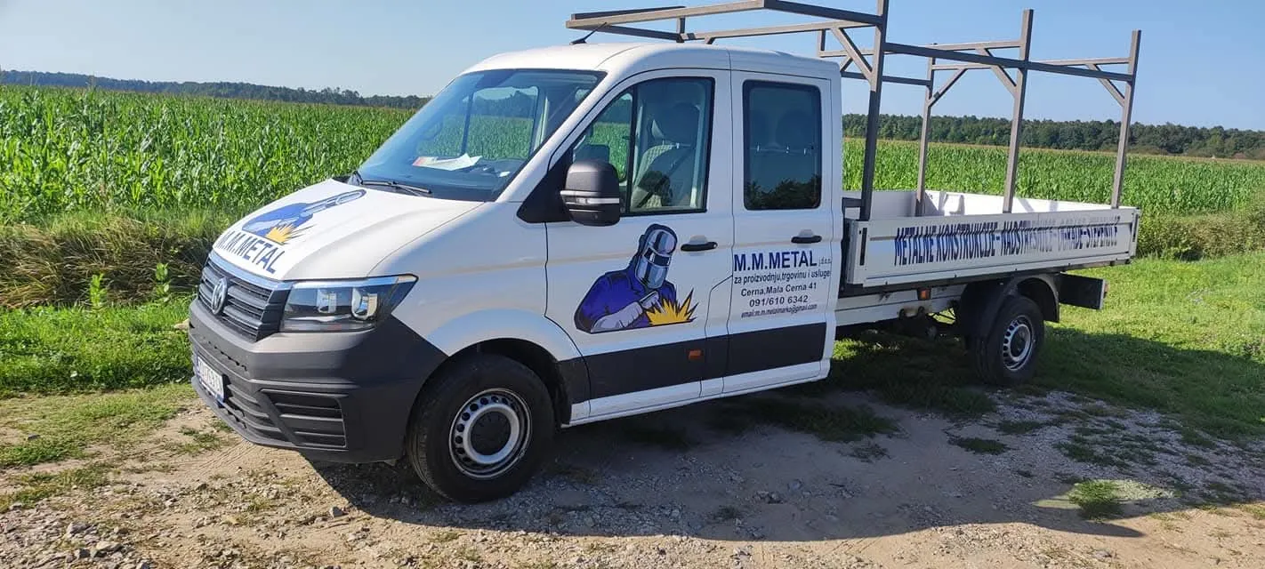 VW CRAFTER 4X4 - cover