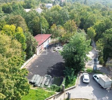 Viškovo, Ronjgi, građevinsko zemljište 2090 m2 s objektom - cover