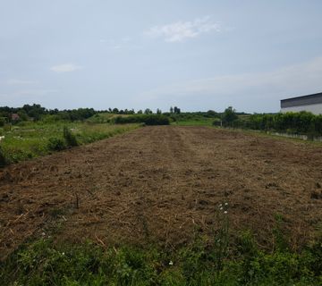 Prodaja poljoprivrednog zemljišta ukupne veličine 1492m2, Ježdovec - cover