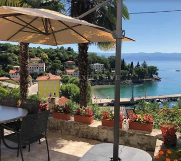 IKA PRIMORSKA KUĆA 50m OD MORA !! - Ika, Opatija