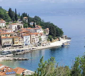 MOŠĆENIČKA DRAGA GRAĐEVINSKI TEREN 250m OD MORA - cover