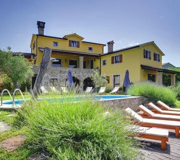 ISTRA-PAZIN VILLA S BAZENOM - cover