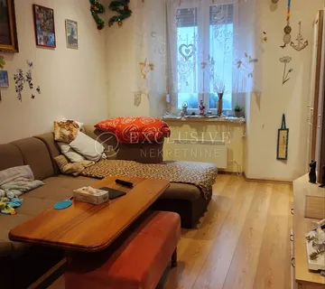 Pećine, 2s+db 64 m2 sa dvorištem i vrtom - Rijeka