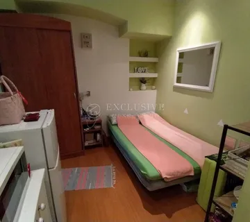 OPATIJA CENTAR - APARTMAN PRVI RED DO MORA!!! - cover