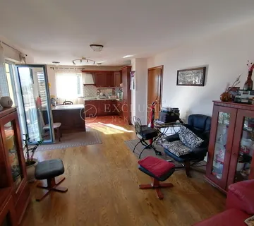 IČIĆI-OPATIJA OKOLICA!!!ODLIČAN STAN 2S+DB , VRHUNSKA ZGRADA , POGLED NA MORE!!! - cover