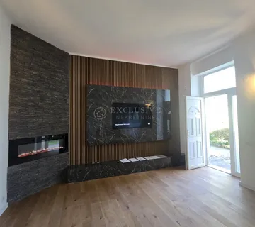 OPATIJA STAN 153m2 ADAPTIRAN u OPATIJSKOJ VILI - cover