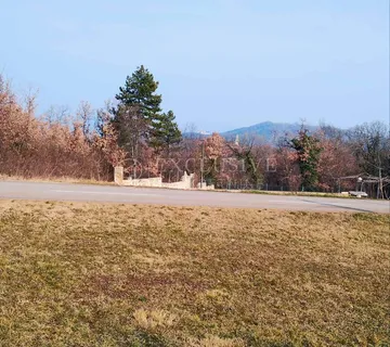 Istra - Tereni U Okolici Motovuna - Rakotule, Karojba