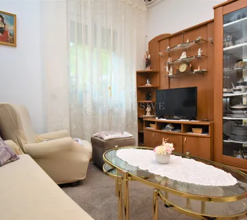OPATIJA STROGI CENTAR-ETAŽA 4S+DB STAN 130m2