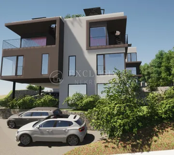 Opatija, Pavlovac, stan 147 m2 s krovnom terasom, odlična lokacija