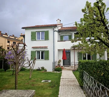 OPATIJA, MATULJI - LIJEPA OBITELJSKA KUĆA NA ODLIČNOJ LOKACIJI - cover