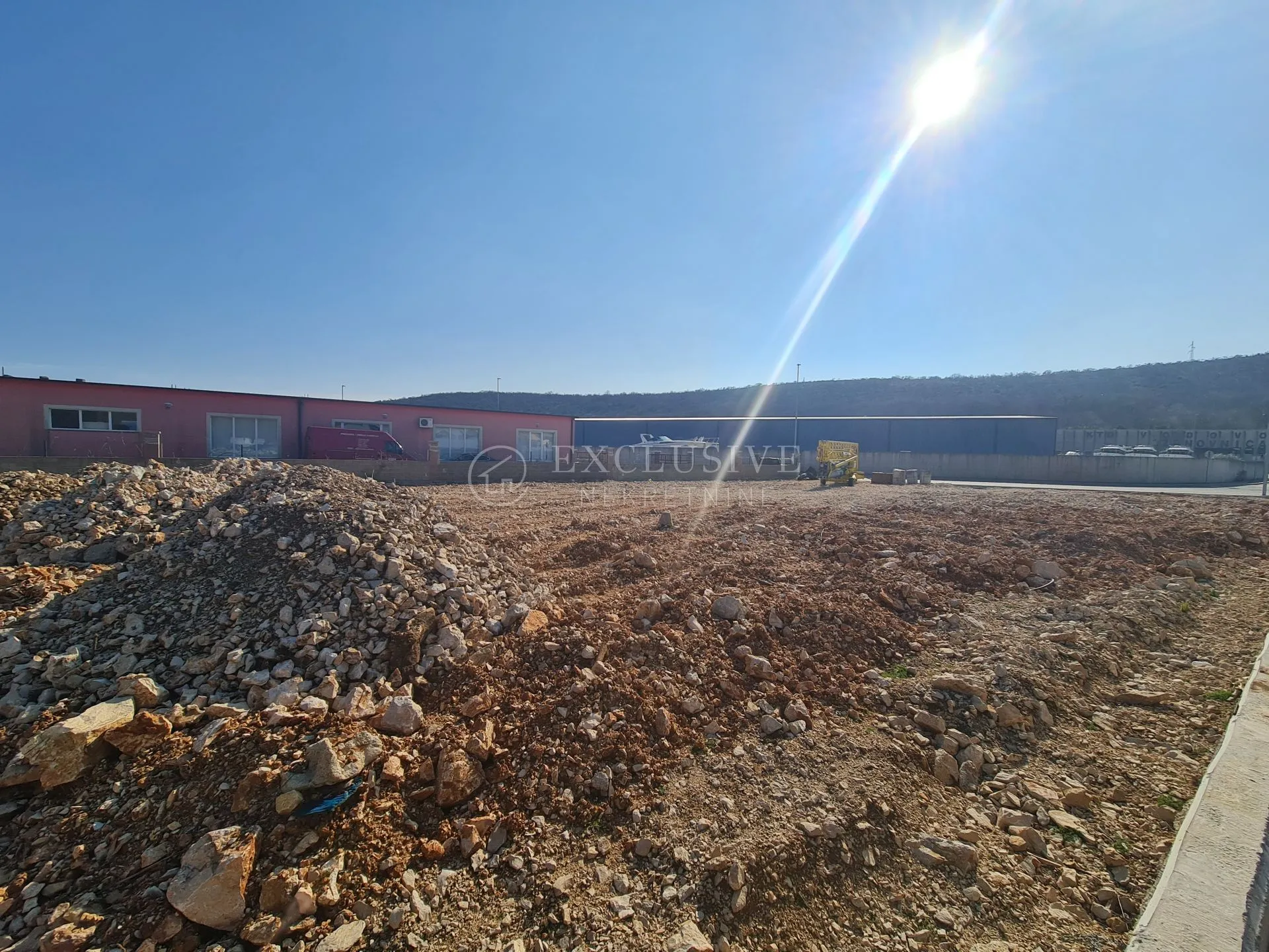 NOVI VINODOLSKI - ZEMLJIŠTE U IND. ZONI - cover