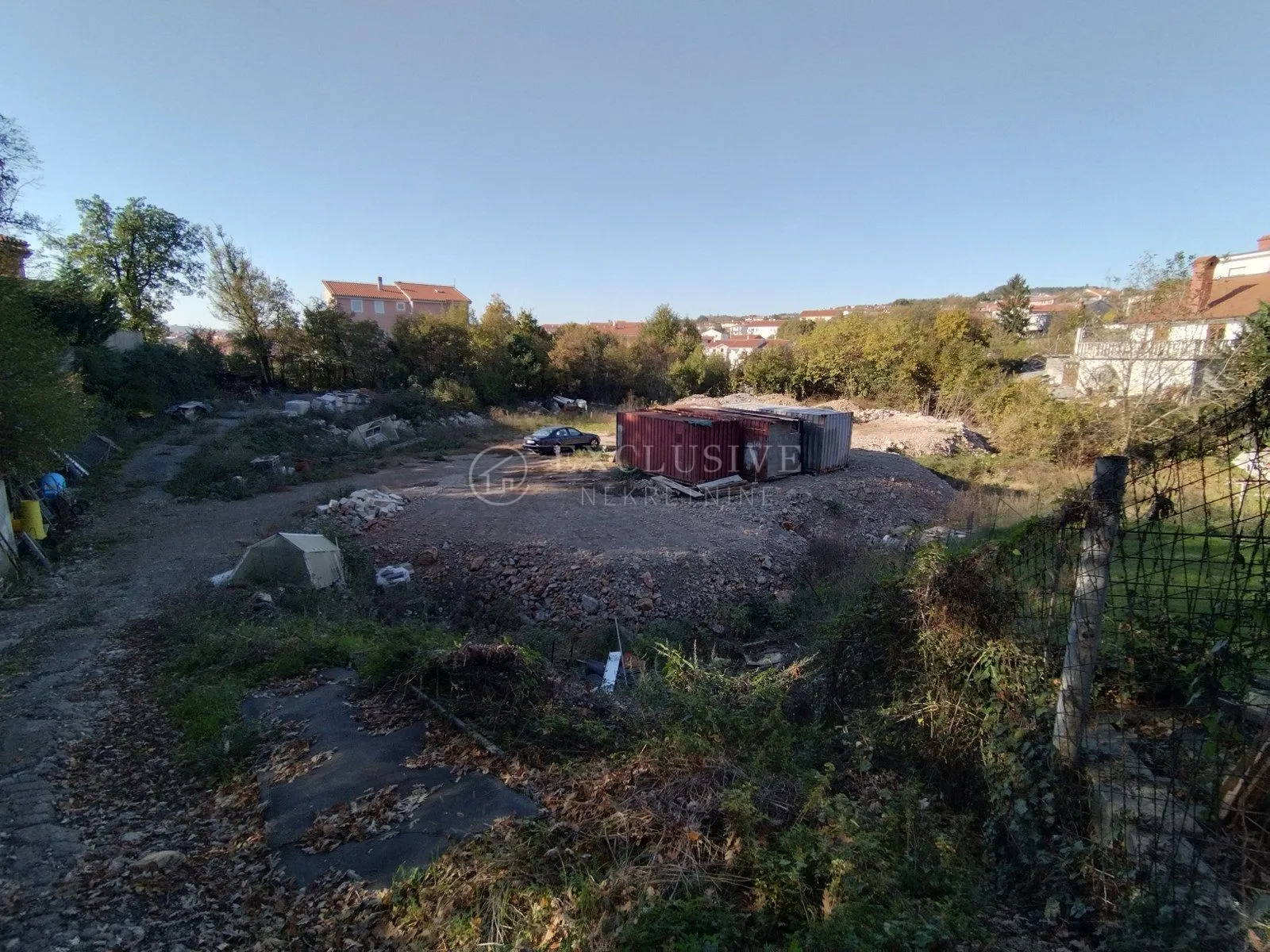 VIŠKOVO-GRAĐEVINSKI TEREN S PRAVOMOĆNOM GRAĐEVINSKOM DOZVOLOM ZA IZGRADNJU 6 STANOVA!!! - cover