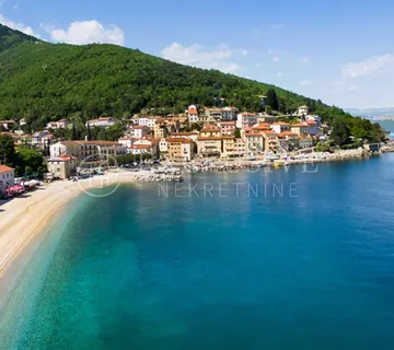 MOŠĆENIČKA DRAGA ZEMLJIŠTE UZ MORE !!  - cover