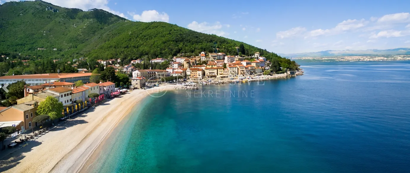 MOŠĆENIČKA DRAGA ZEMLJIŠTE UZ MORE !!  - cover