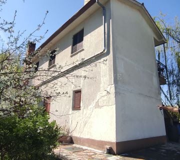 ISTRA - SAMOSTOJEĆA KUĆA OKOLICA BUZETA - cover