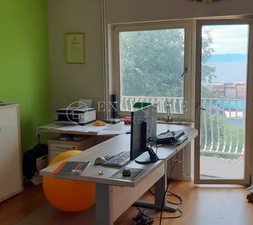 Krimeja, 3s+db 90 m2 u privatnoj kući - cover