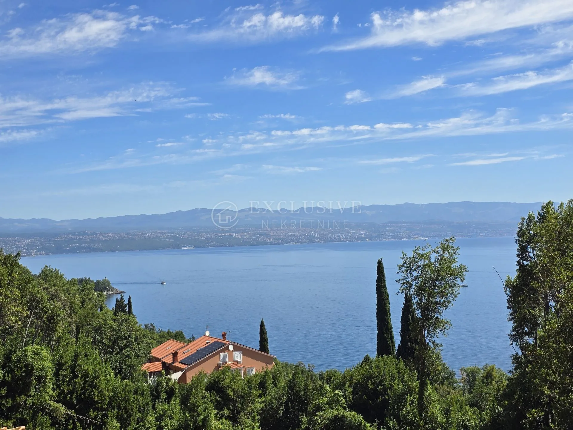 MOŠĆENIČKA DRAGA - ATRAKTIVNO ZEMLJIŠTE S GRAĐ. DOZVOLOM 2977m2 S POGLEDOM NA MORE I OSAMI - cover