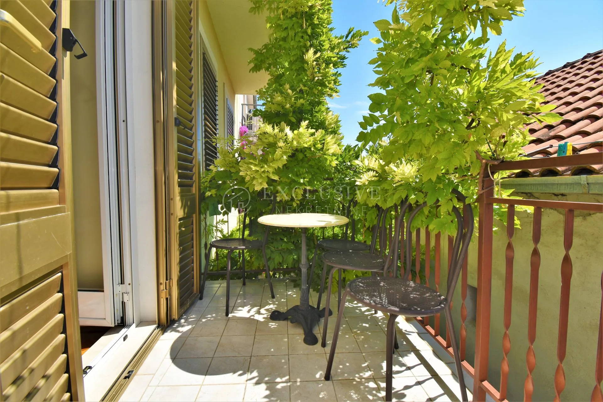 CRIKVENICA - KUĆA U STROGOM CENTRU SA POGLEDOM NA MORE - cover